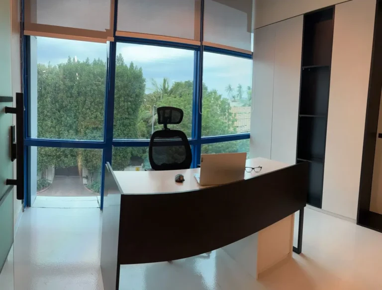 مساحات عمل للايجار في جدة